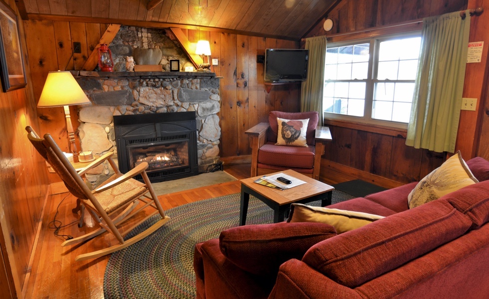 Vacation Cabin Rentals on Back Lake at Tall Timber Lodge, Pittsburg NH